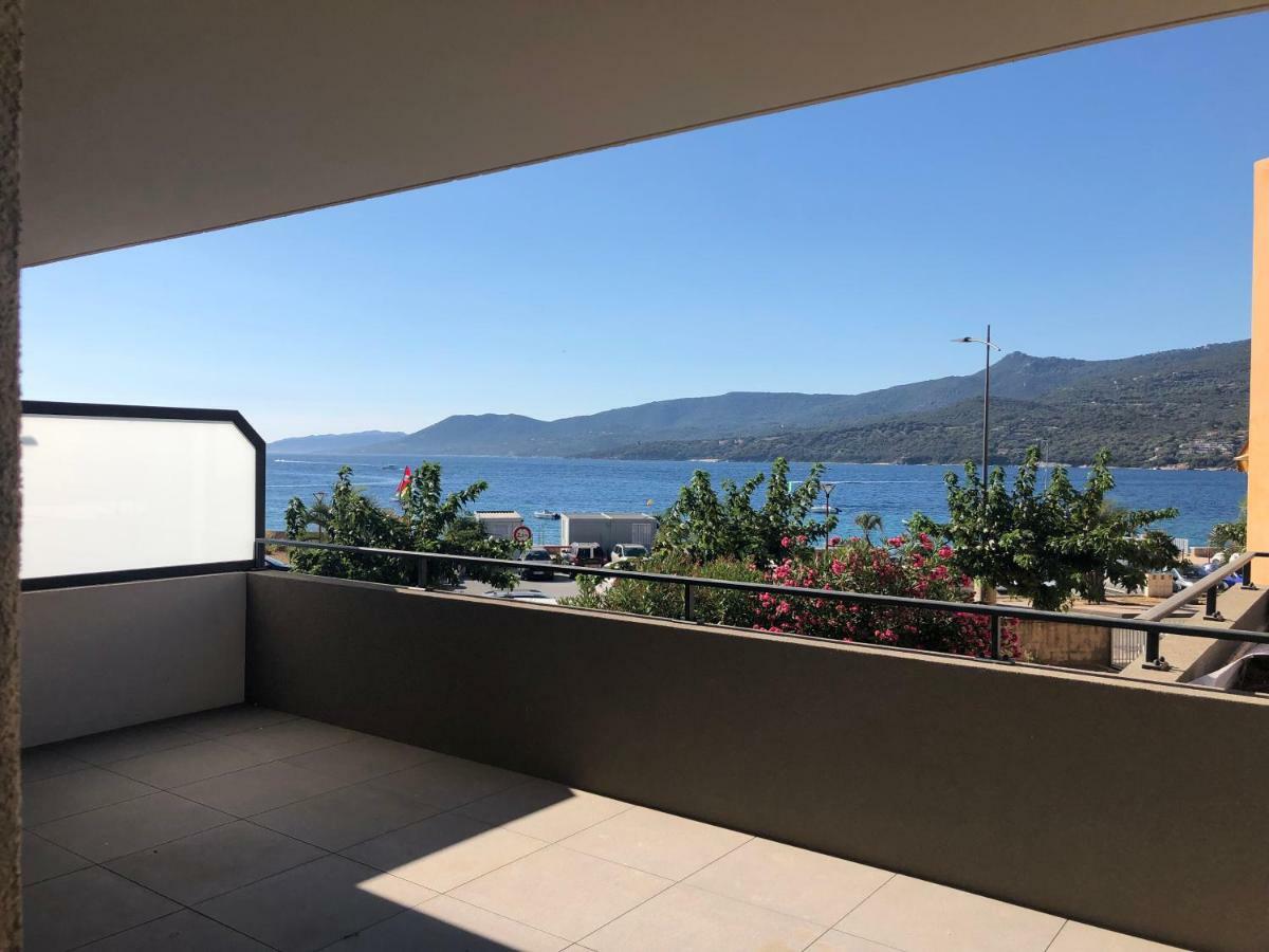 شقة Fronte Di Mare بروبرِيانّو المظهر الخارجي الصورة